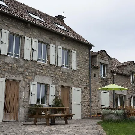 Le Margeride, 5 Personnes Au Bacon