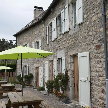Le Margeride, 5 Personnes Au Bacon Сasa de vacaciones