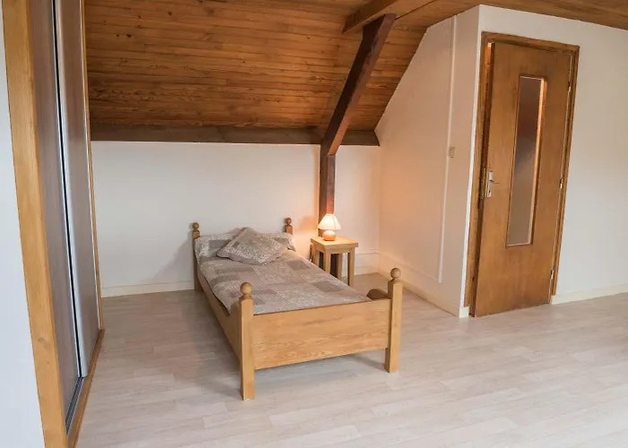 Le Margeride, 5 Personnes Au Bacon Holiday home